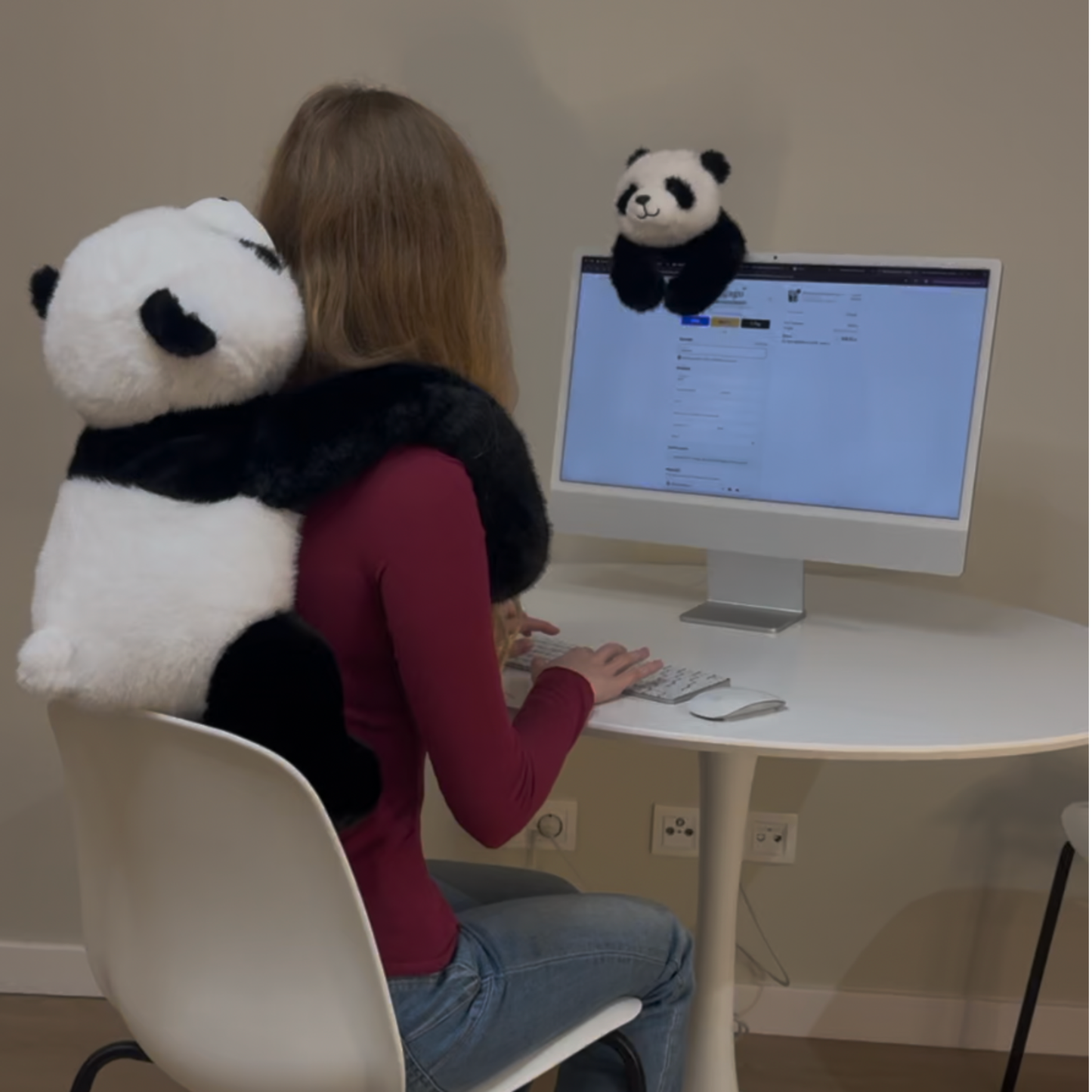 Weightie™ - Weighted Stuffed Animal